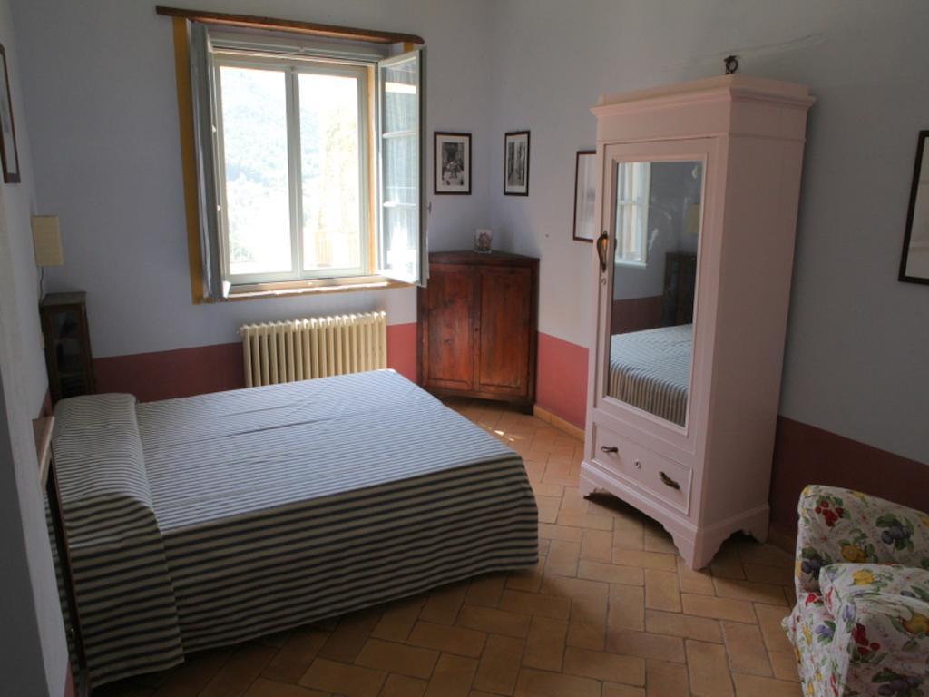 Agriturismo La Fonte Perugia Habitación foto