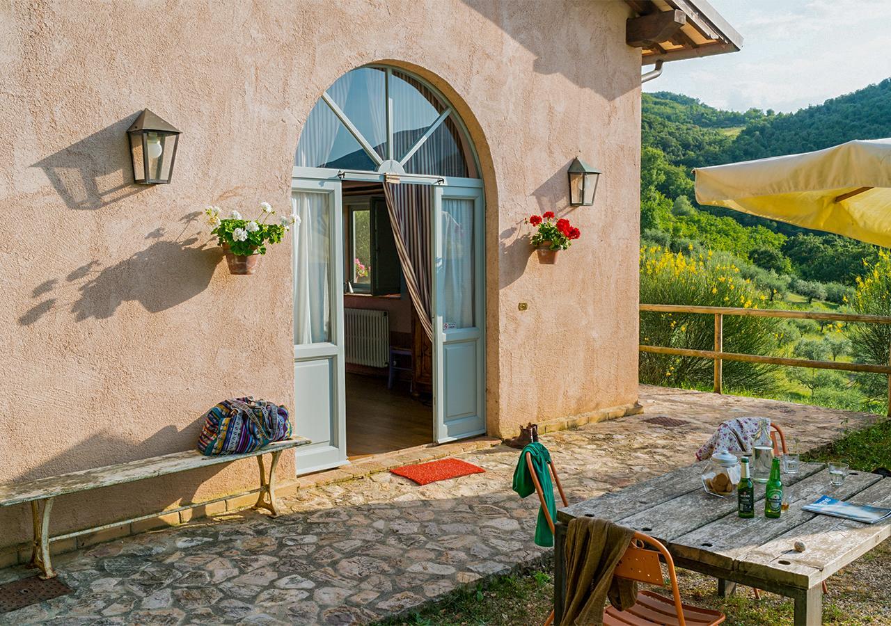 Agriturismo La Fonte Perugia Exterior foto